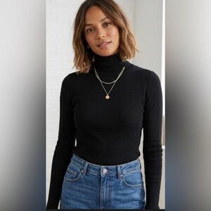 Boden Absolutely Essential Long Sleeve Turtleneck Size Small